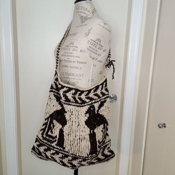 Vintage Handknit Morral Shoulder Bag - Picture 4 of 11